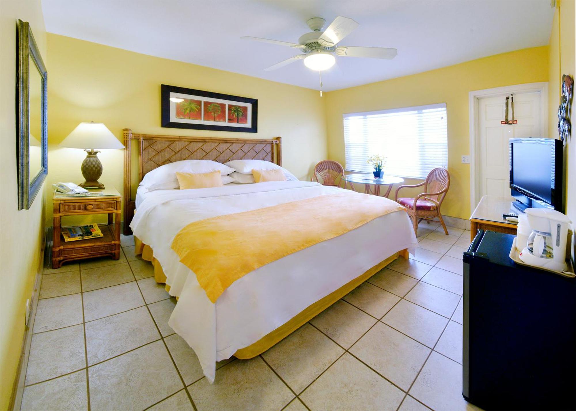 Tropic Seas Resort Lauderdale-by-the-Sea Exterior photo